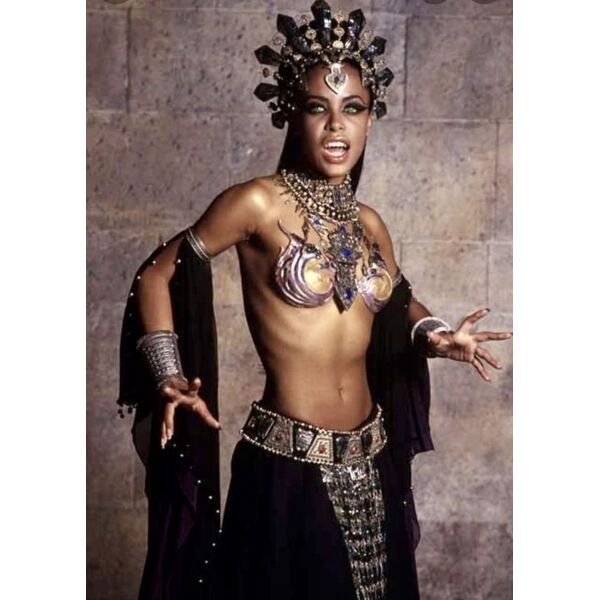 4338feb937ffba3a64c8a59766d91f02 Miniatura